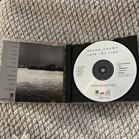 BRYAN ADAMS - INTO THE FIRE - Picture 3 of 5